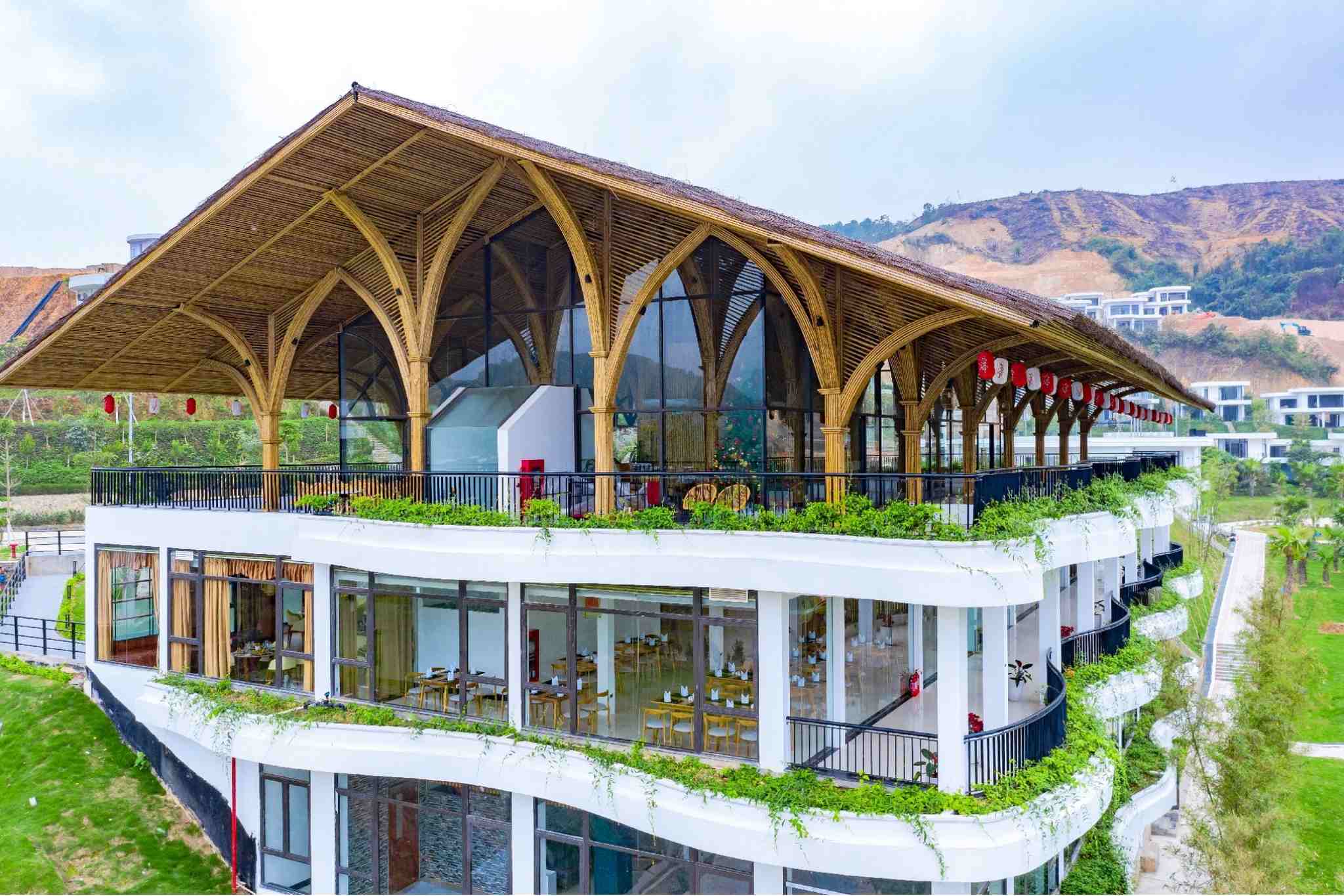 Nhà hàng của Ivory Villas and Resort Hòa Bình